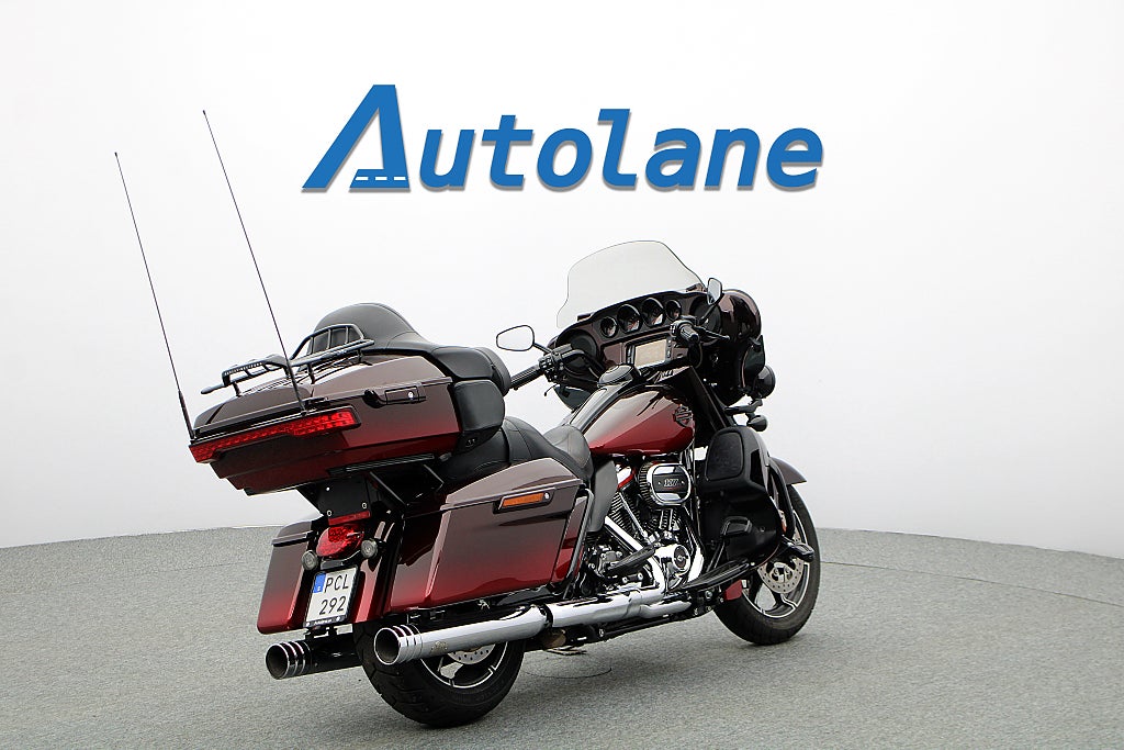 Harley-Davidson Ultra Limited CVO *Dr Jekill * Sommarkampanj 4,99%