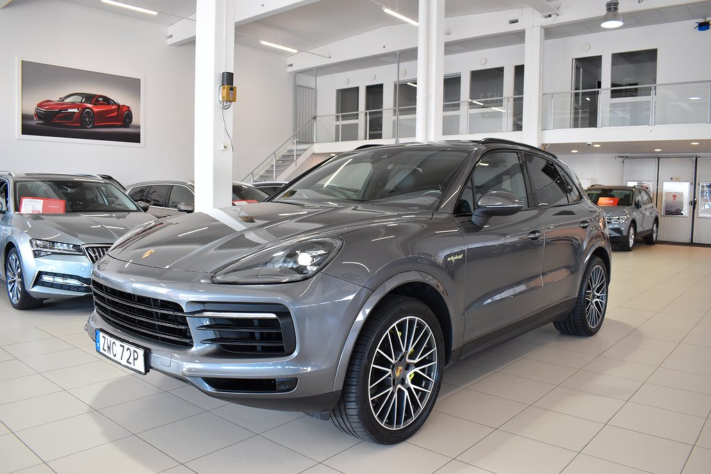 Porsche Cayenne E-Hybrid S 462hk Chrono Drag Pano Bose 21´RS