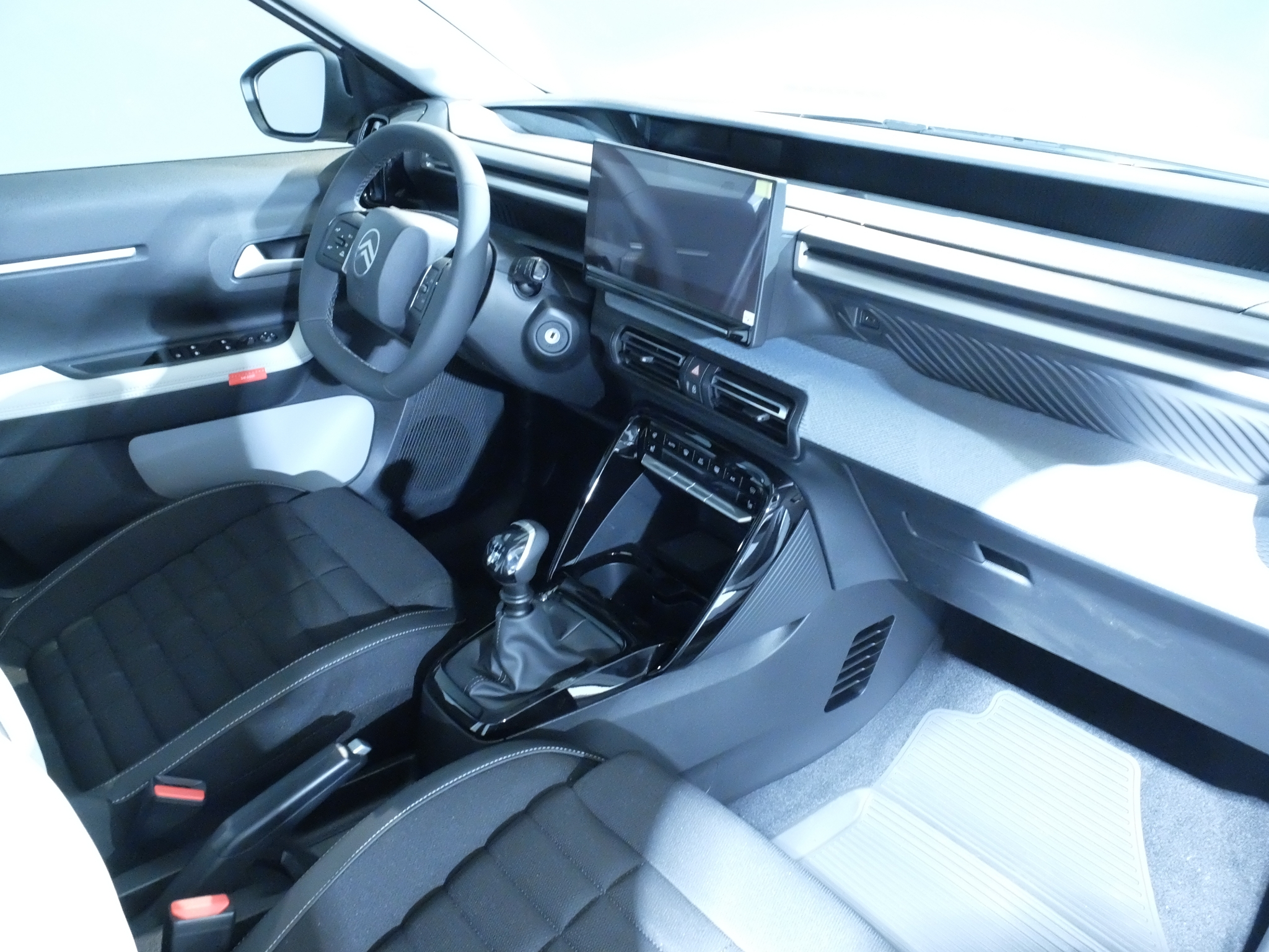 Citroen C3 Aircross PLUS Bensin 100hk 2026, photo 5/38