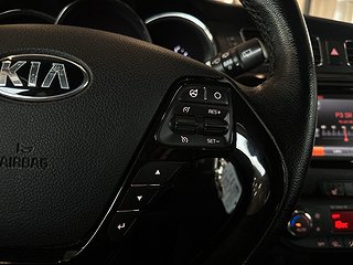 Kia CEED cee'd 1.6 EX Comfort S&V-Hjul/Backkamera/Navigation