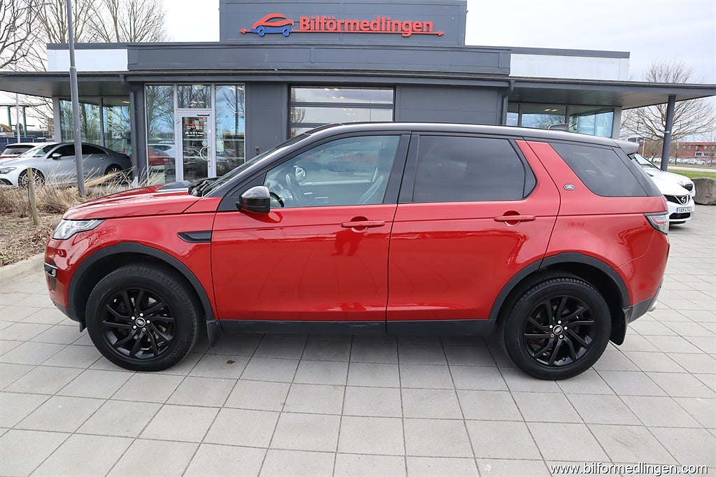 Land Rover Discovery 2.0 TD4 AWD 180hk Panoramatak Navi Drag Svensksåld