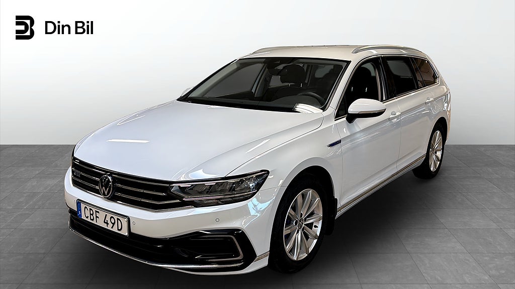 Volkswagen Passat Sportscombi GTE/Dragpaket/travel assist/tonade rutor