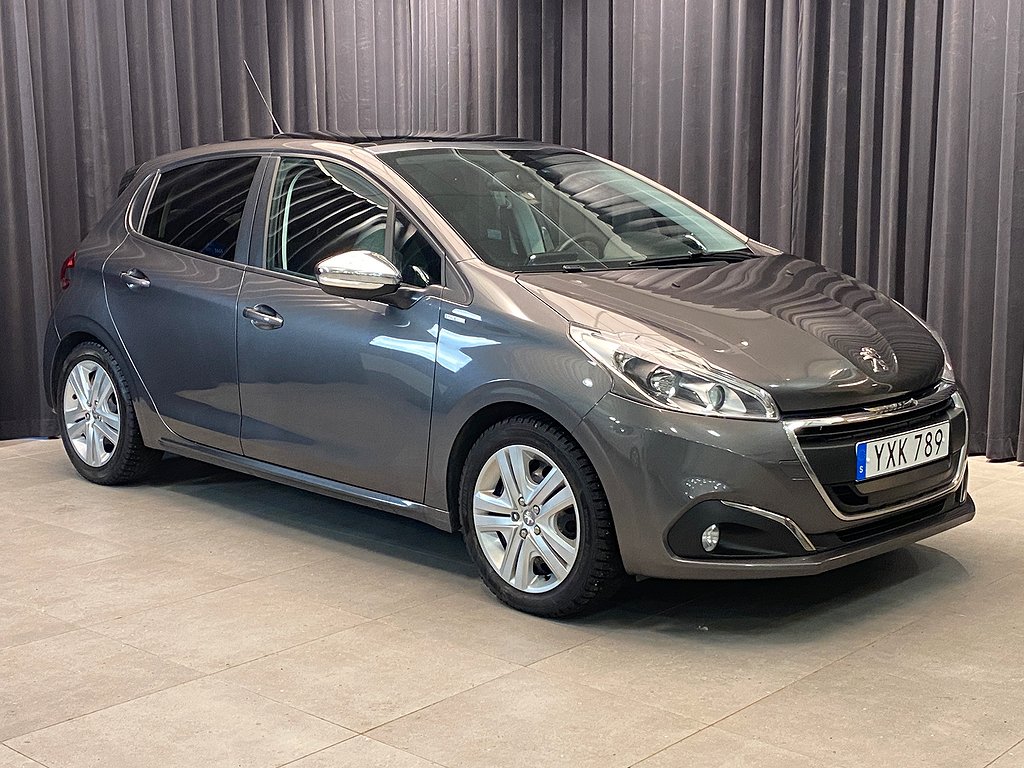 Peugeot 208 STYLE PT 82 Panorama Nyservad