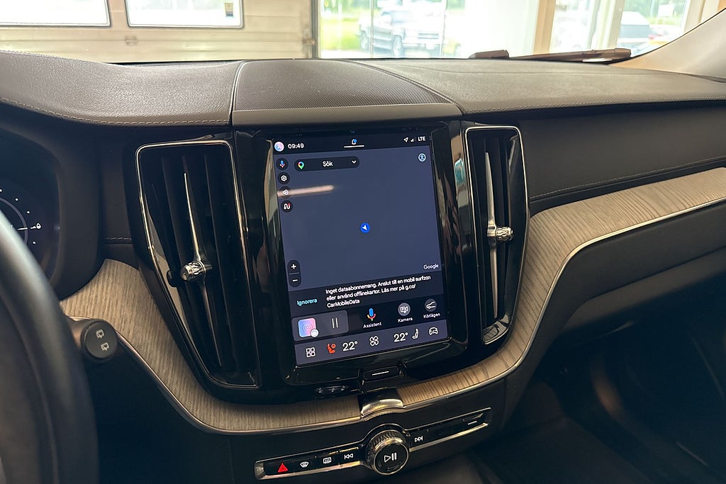 Volvo XC60 Recharge T6 AWD Aut Inscription Kamera skinn Moms Dragt miniatyr 10