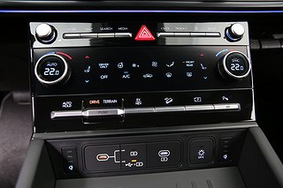 SUV Hyundai Santa Fe 23 av 28