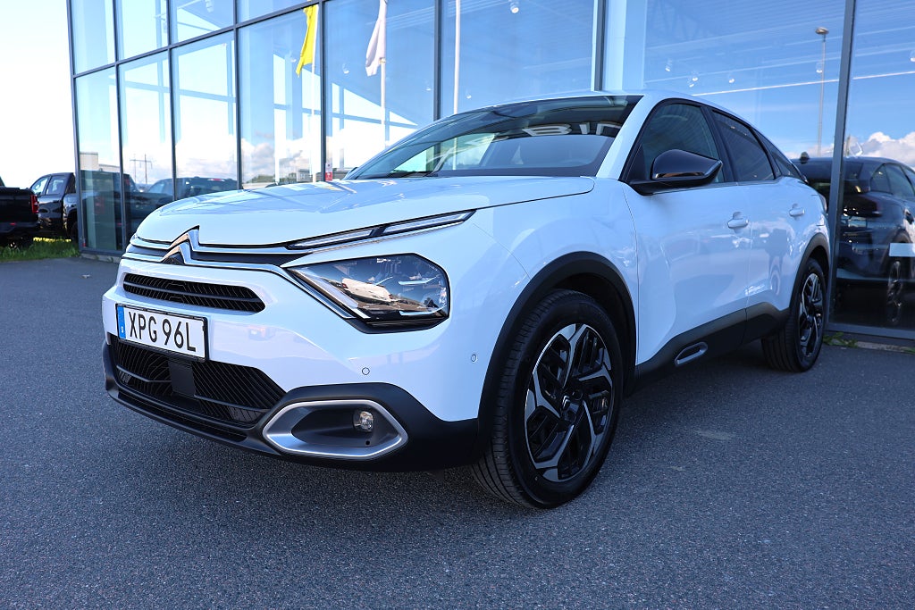 Citroën C4 SHINE 130hk Aut Fram- & B-kamera Rattvärme Navi