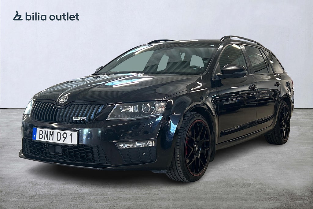 Skoda Octavia Kombi RS 2.0 TDI DSG 184hk Navi Drag P-värm CANTON 