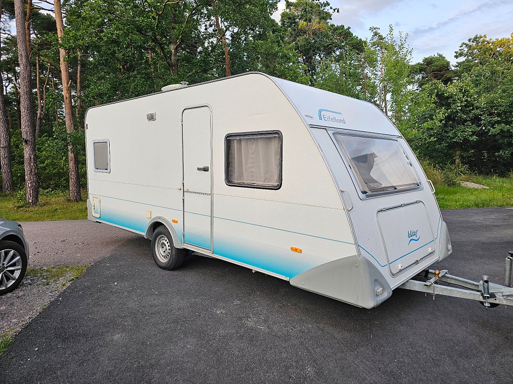 Knaus Eiffeland Holiday  495 TF Kampa Luftförtält Besiktgad 990kr/mån