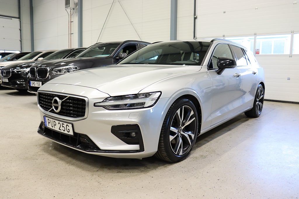 Volvo V60 D3 R-Design Navi D-Värm Rattvärme Keyless 150hk