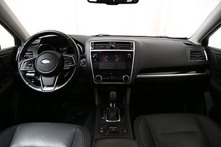 Kombi Subaru Outback 18 av 26