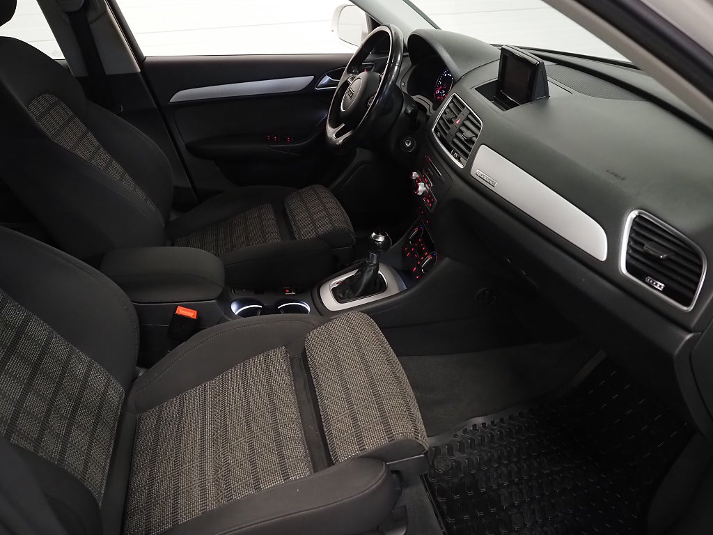 Audi Q3 2.0 TDI 150hk quattro S Tronic | Drag | PDC | 2017