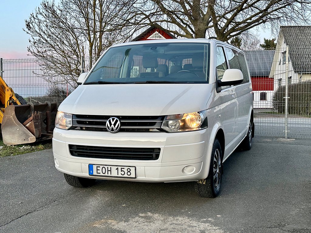 Volkswagen Caravelle 2.0 TDI 140hk, 8-sits, D-krok, 1 Ägare