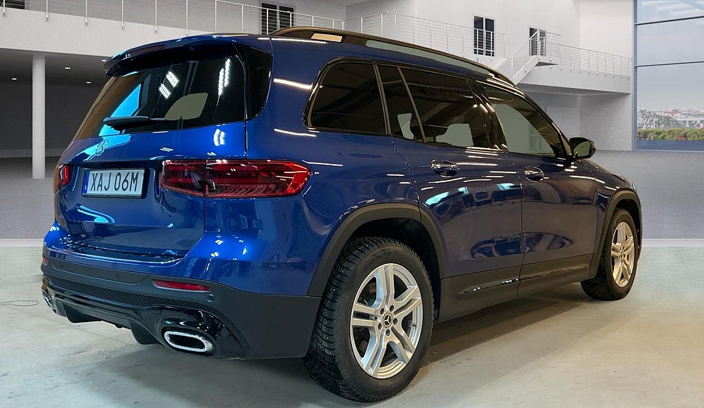 Mercedes-Benz GLB 200 AMG Line Premium 7 sits Värmare Glastak Drag - bild 2