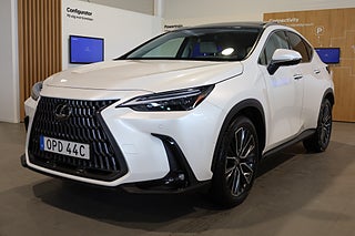 SUV Lexus NX 1 av 31