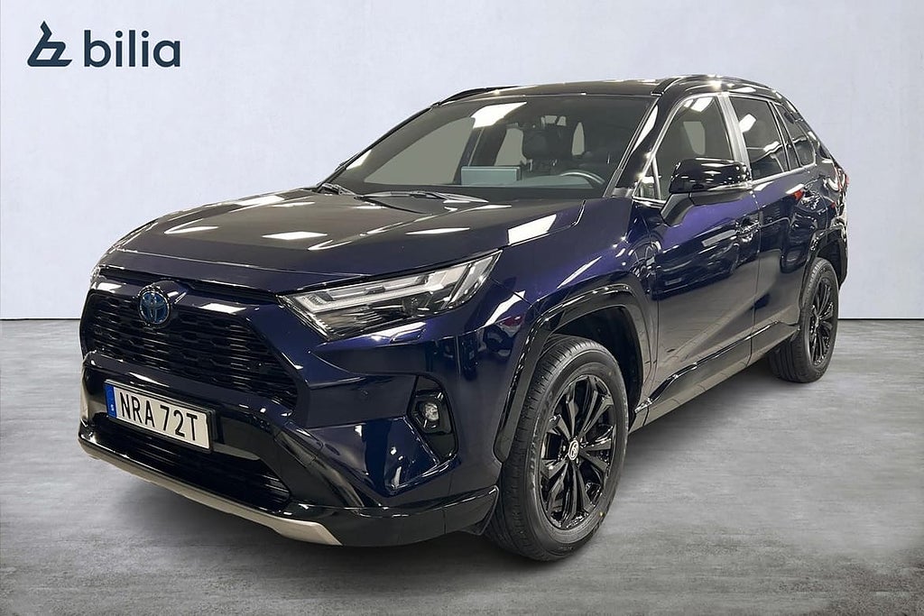 Toyota RAV4 Hybrid AWD-i 2,5 Style Navi Värmare Moms