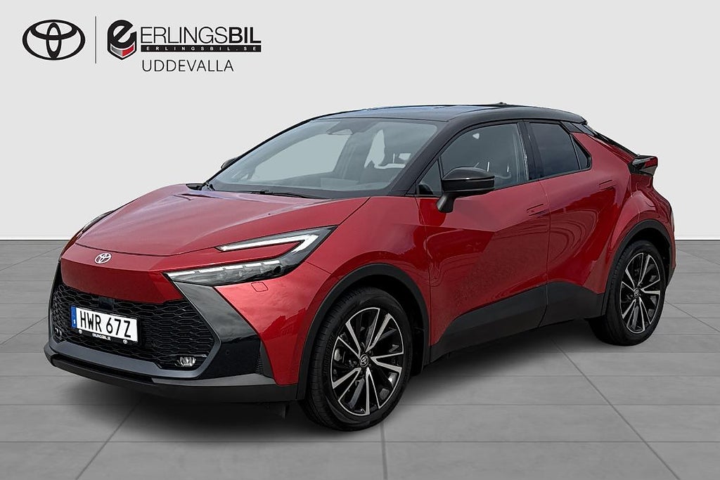 Toyota C-HR PLUG-IN EXECUTIVE JBL V-HJUL / MOMSBIL 