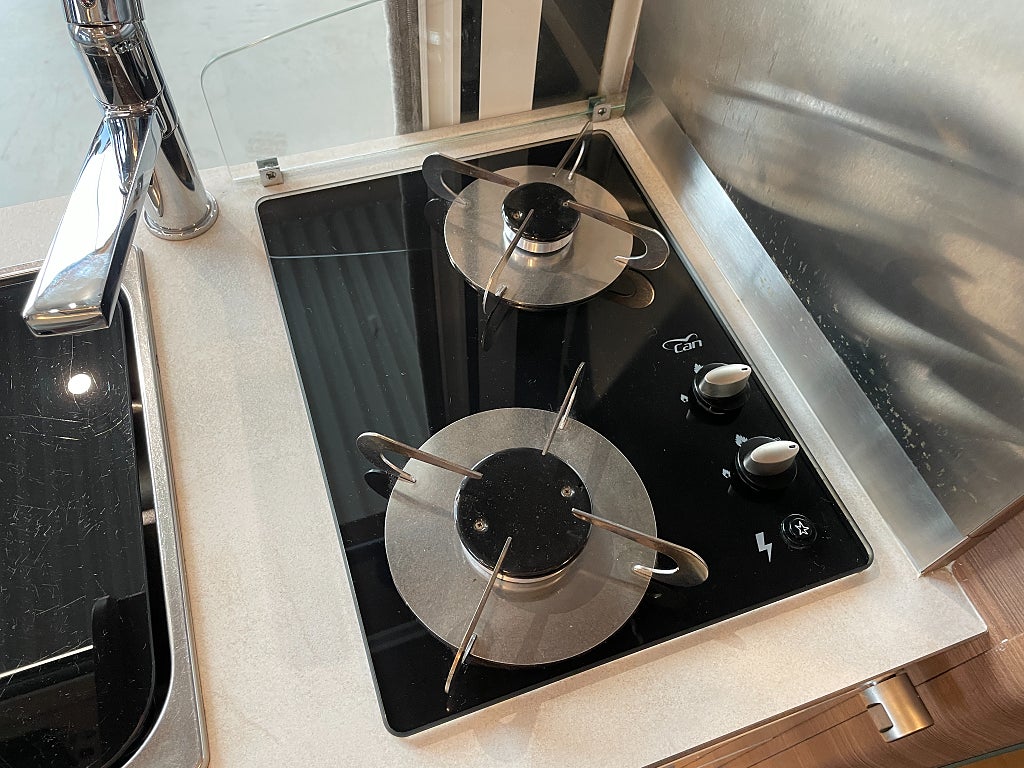 Rapido V55 140 /Solcell/Automat 160hk/En ägare/Fint skick/B-körkort - Rapido