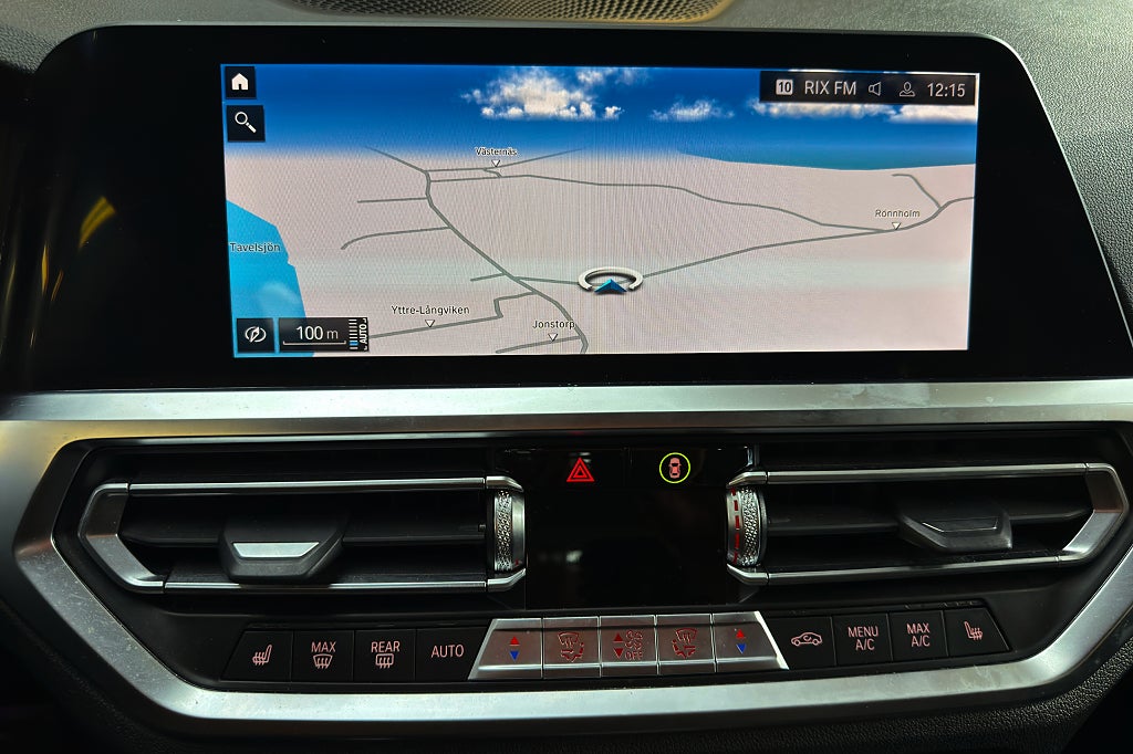 BMW 330e Touring|Drag|Värmare|CarPlay|B-kamera|Cockpit|XtraBoost