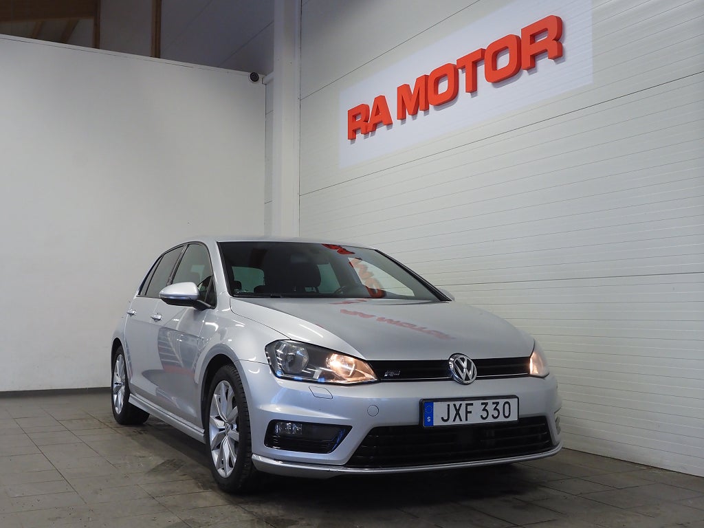 Volkswagen Golf 1.4 TSI 150hk GT R-Line Parkeringsvärmare ACC