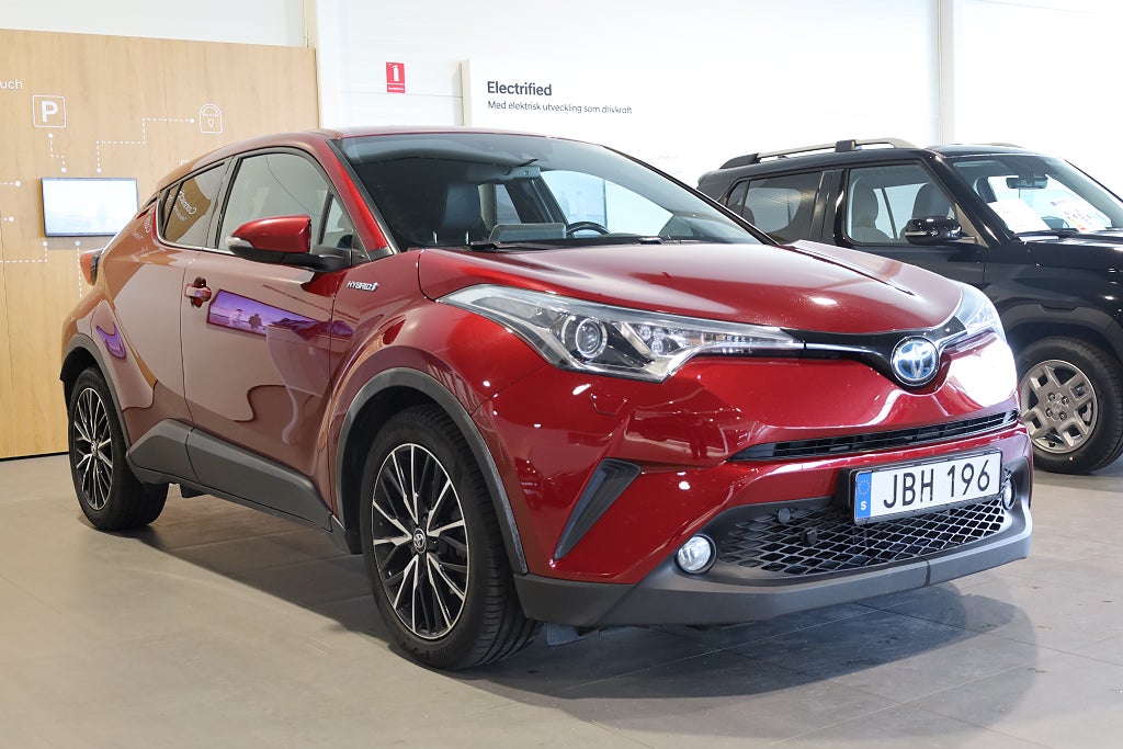 Toyota C-HR Hybrid CVT X-Edition Kamera M-Värme JBL Läder Rattvärme 2018