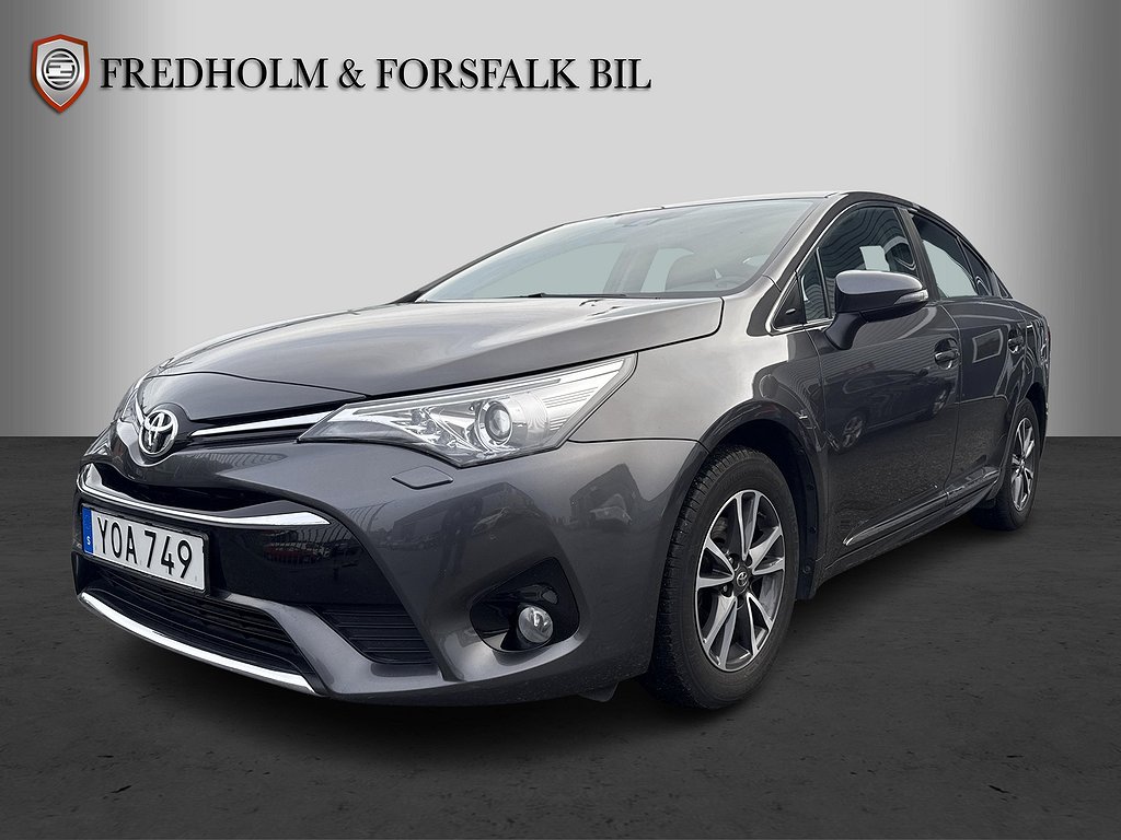 Toyota Avensis 1.8 Aut 147HK Navi B-Kamera Nyservad 6000Mil!