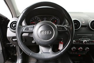 Halvkombi Audi A1 10 av 19