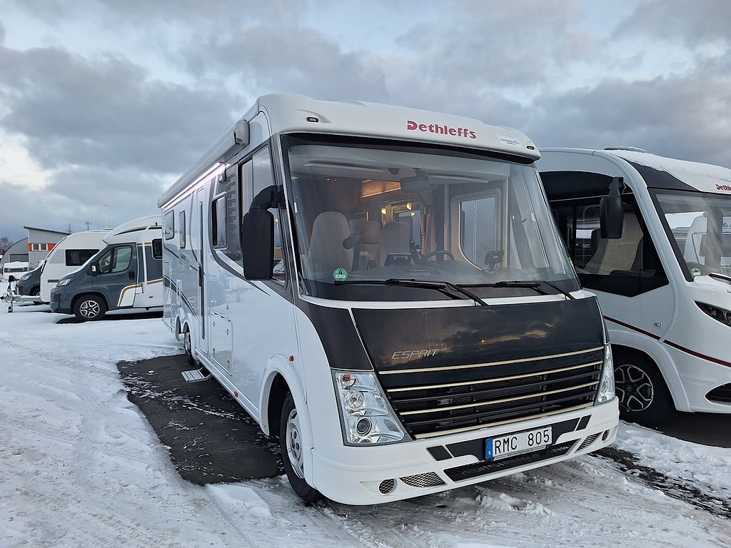 Dethleffs Esprit I 7910 Långbädd, Dragkrok, Solcell