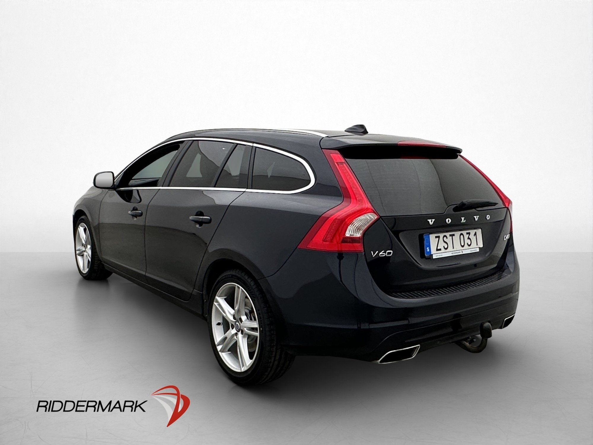 Volvo V60 2018, kuva 4/10