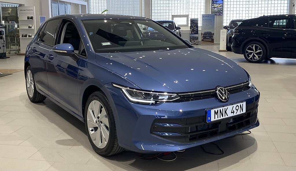 Volkswagen Golf LIFE 1,5 ETSI 150 HK DSG7