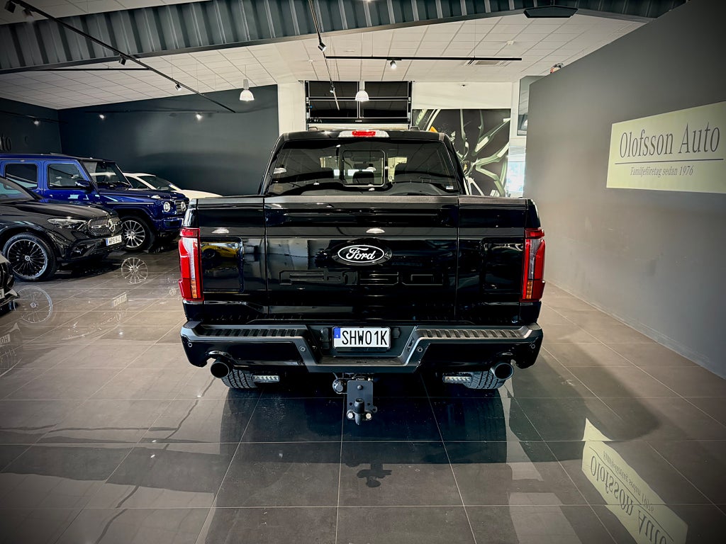 Ford F-150 NYA SuperCrew Lariat BLACK APPERANCE V8 MY2025 - bild 12