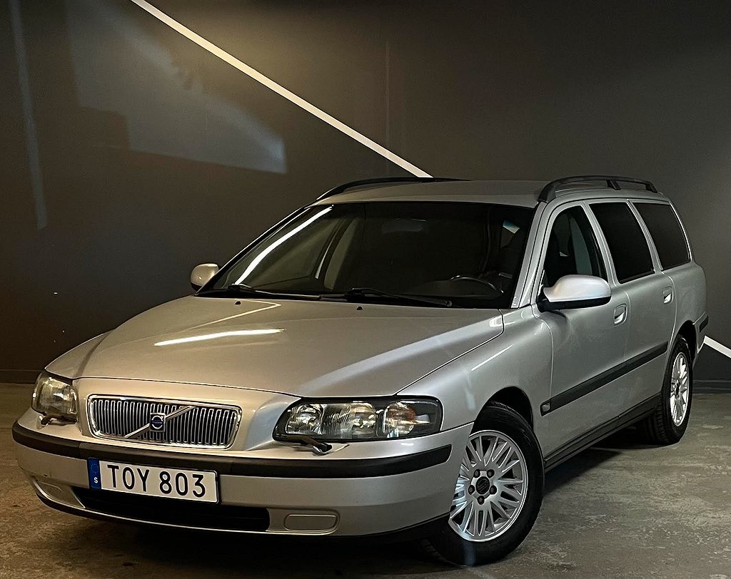 Volvo V70 2.4 Euro 4 (300kr) Mån SÅLD