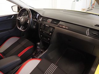 Halvkombi Skoda Rapid 8 av 21