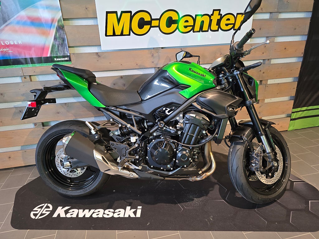 Kawasaki Z900 