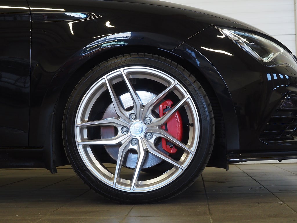 Seat Leon ST Cupra ST 2.0 TSI 300hk 4Drive |Pano|Backkamera|Milltek|