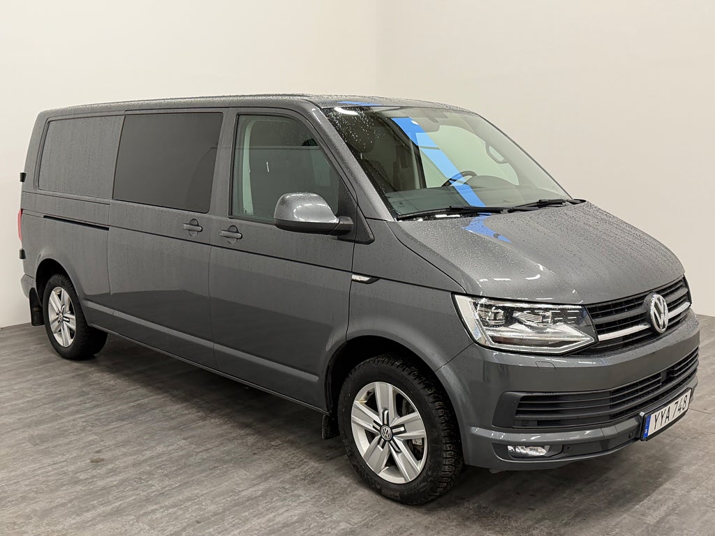 Volkswagen Transporter Kombi T32 2.0TDI 4M 204hk Skinn/Kamera/adaptiv f/D-värm
