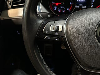 Volkswagen Passat Alltrack 2.0 TDI Alltrack 240hk AWD Drag Kamera Dvärm SoV