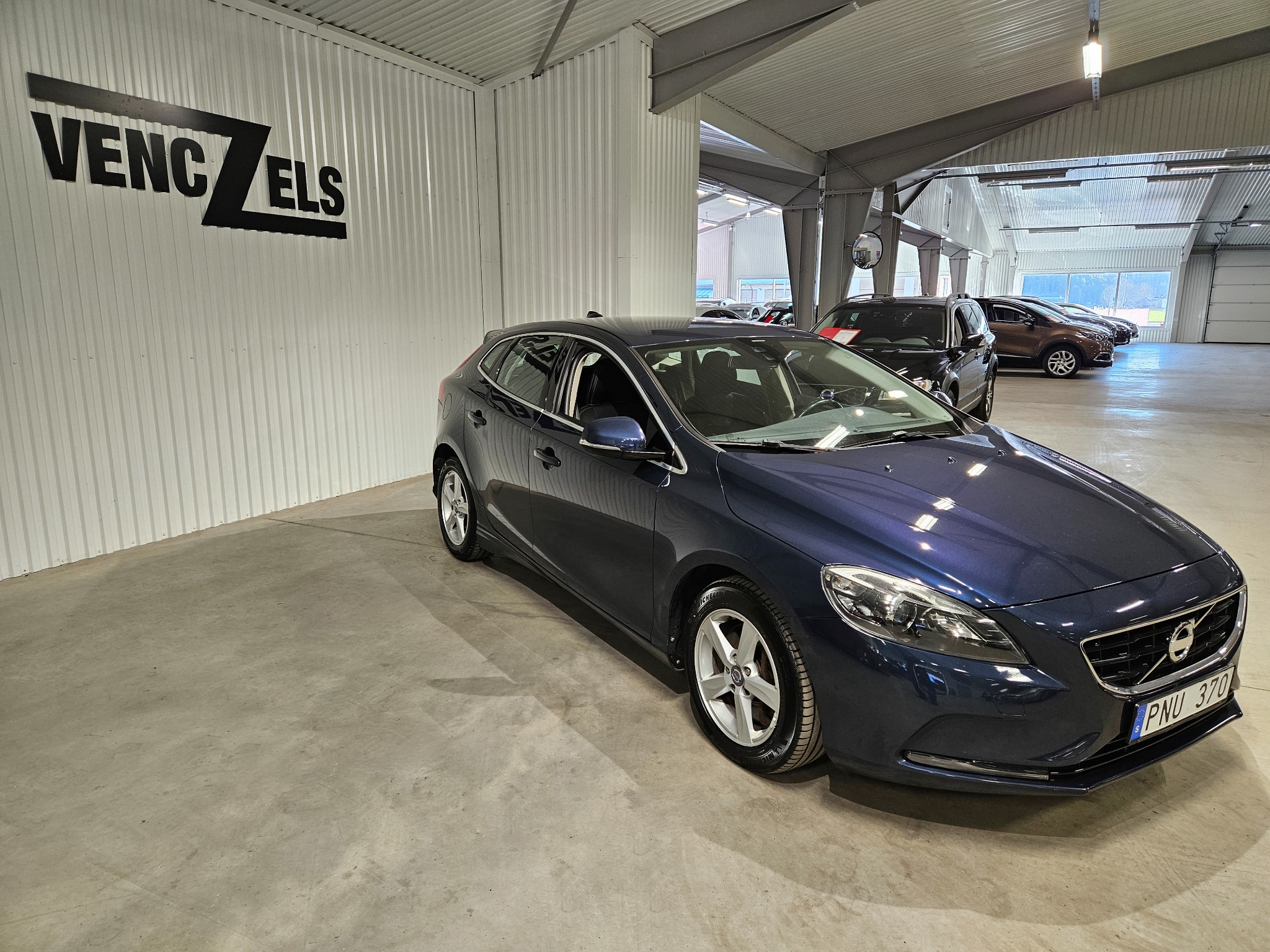 Volvo V40 D3 Momentum Värmare VOC Fin 2013, bild 2/35