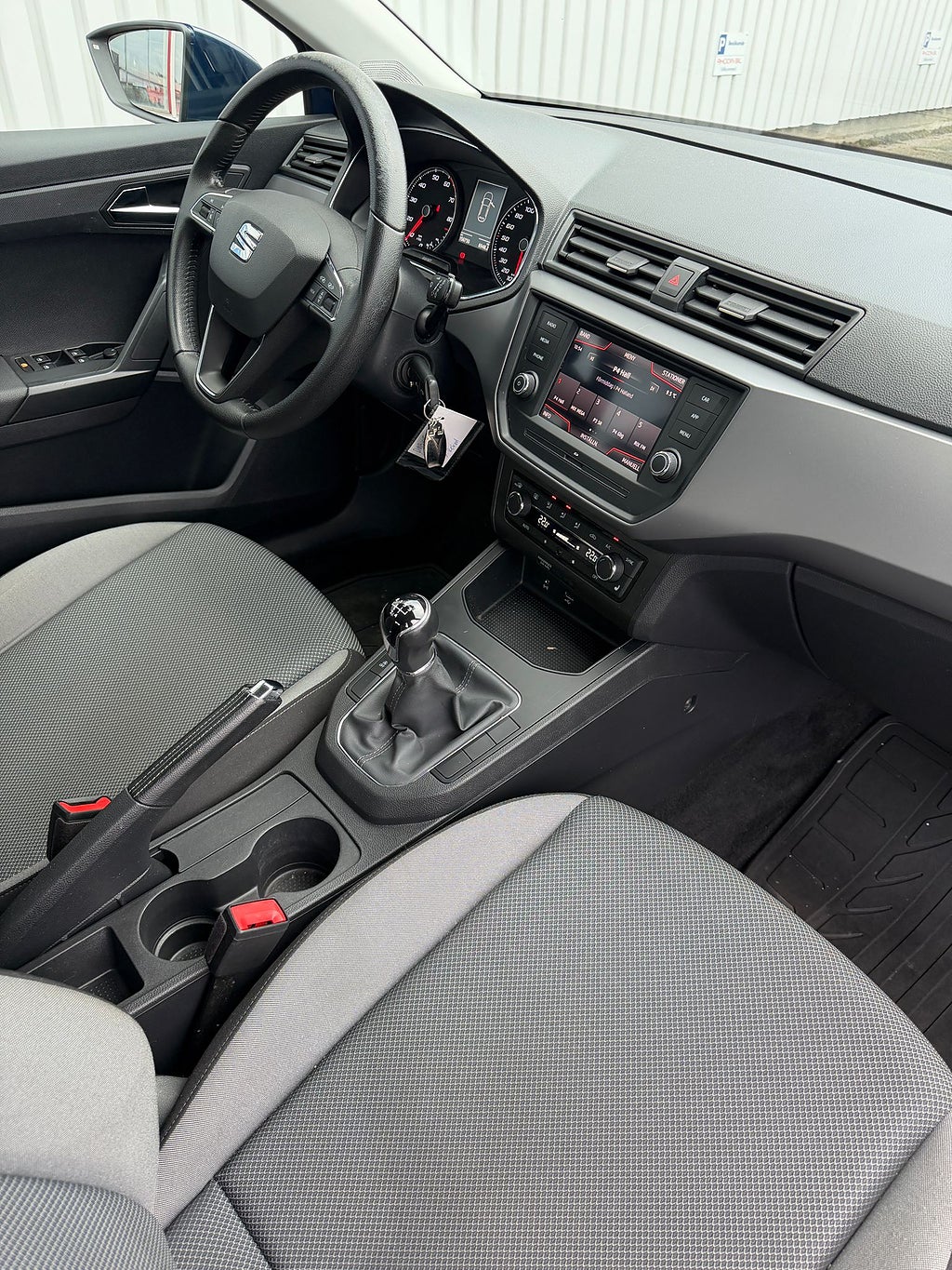 Seat Ibiza 2019 - miniatyr 2