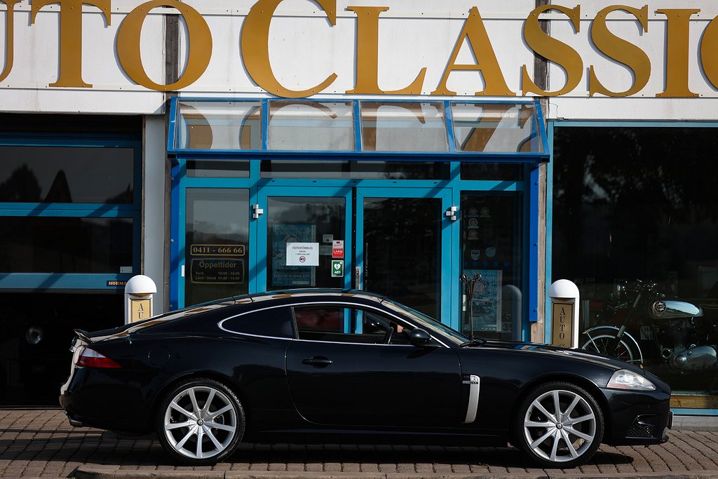 Jaguar XKR Coupé