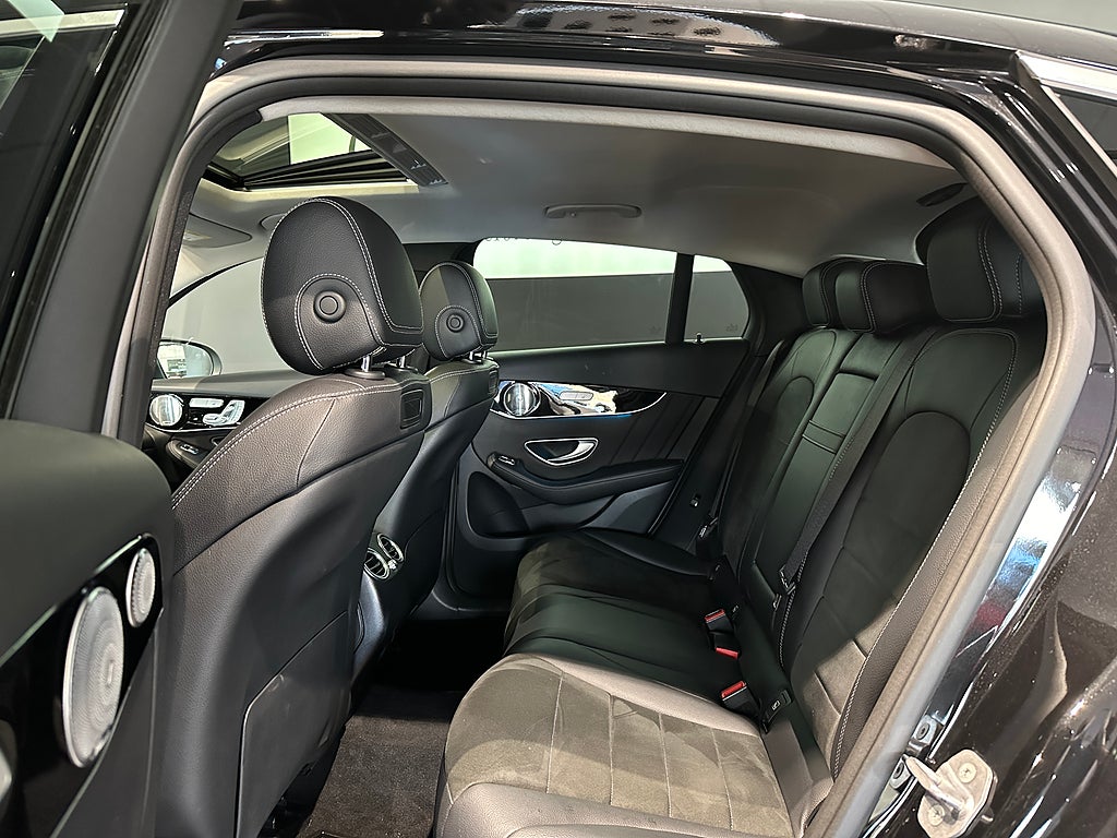 Mercedes-Benz GLC 350 d Coupé 4MATIC AMG Värmare Drag 258hk - bild 10