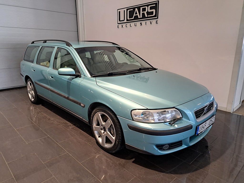 Volvo V70 R / AWD / Four-C / Flash Green / Höst-rea!!!