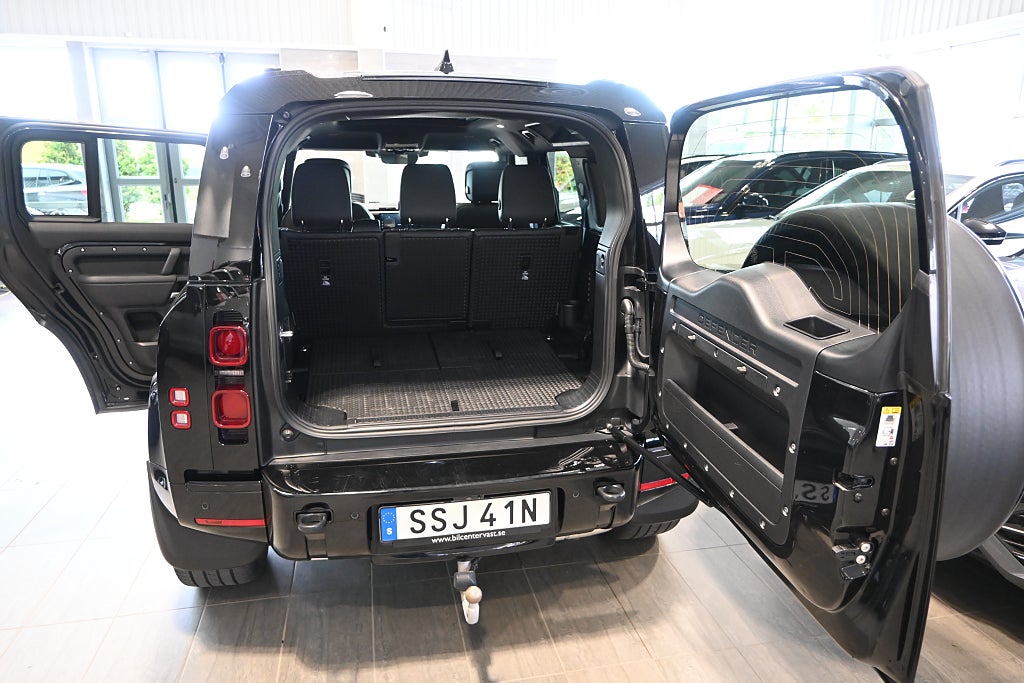 Land Rover Defender 110 2025 - miniatyr 15