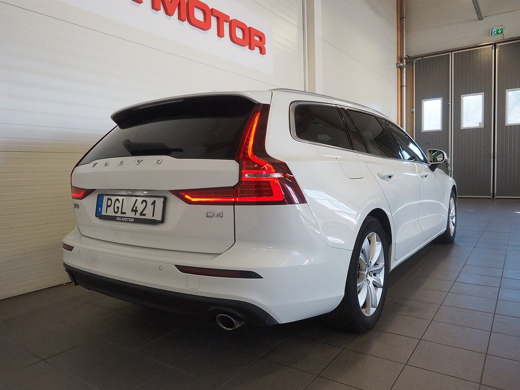 Volvo V60 D4 Geartronic Advanced Edition | D-Värm | VOC 2019