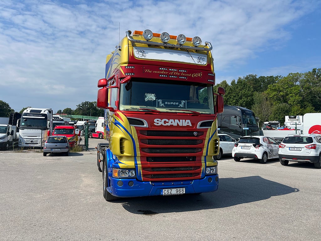 Scania R560 V8 6x4 Tandem, Lastväxlare