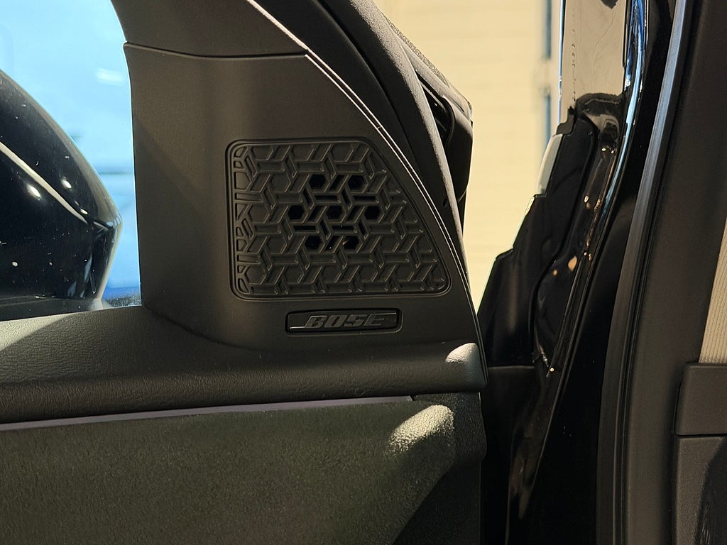 Nissan Ariya 87kwh | EVOLVE | Moms | All utrustning 2023