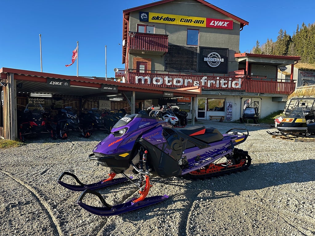 Ski-Doo Freeride 146" 850 E-Tec -27 