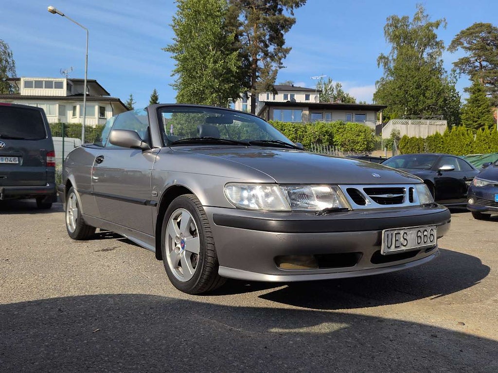 Saab 9-3 Cabriolet 2.0 Turbo SE 205hk / Nybes