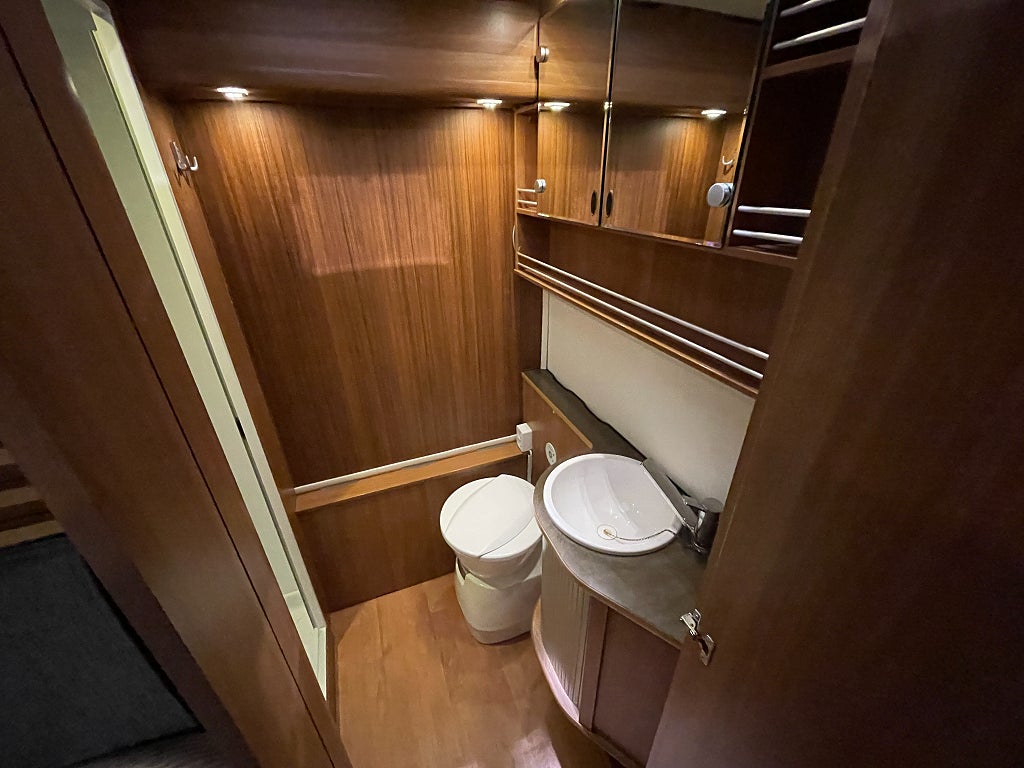 Kabe Travel Master 740 LTD / Köp nu – hämta till våren! - Kabe