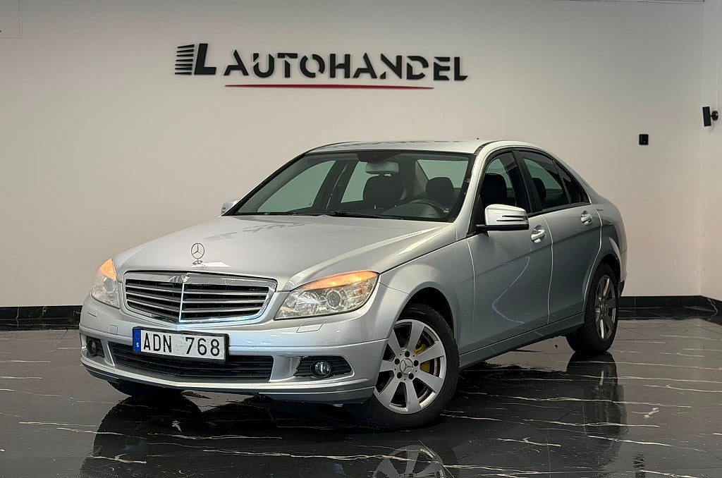 Mercedes-Benz C 180 Kompressor Classic Nybesiktigad 156Hk
