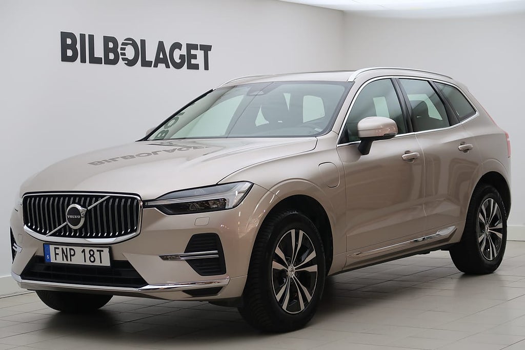 Volvo XC60 Recharge T6 Core Bright/Pano